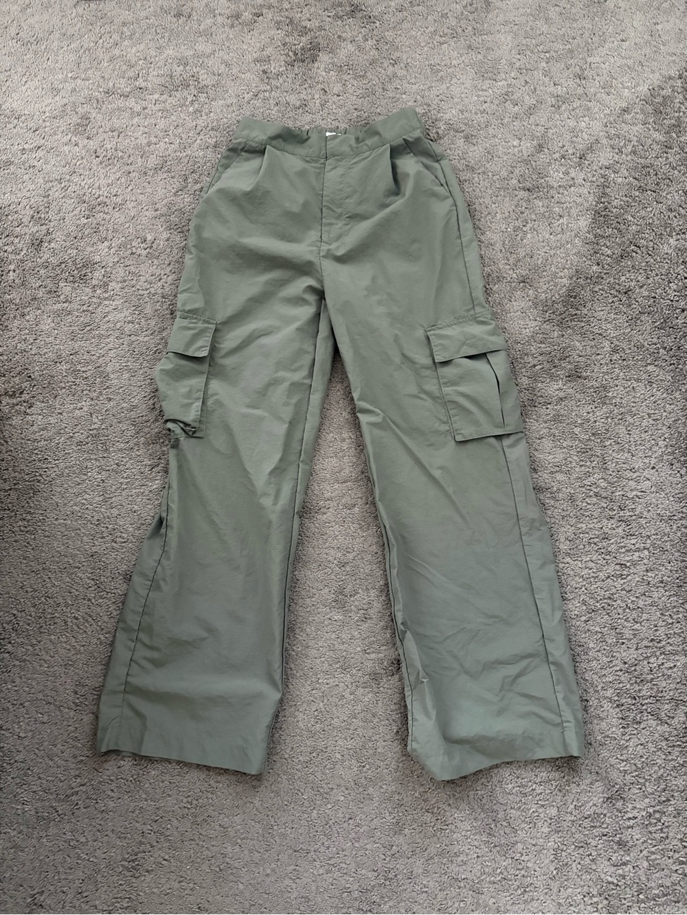 Wide Leg Cargo Pants in Olive Green for Women